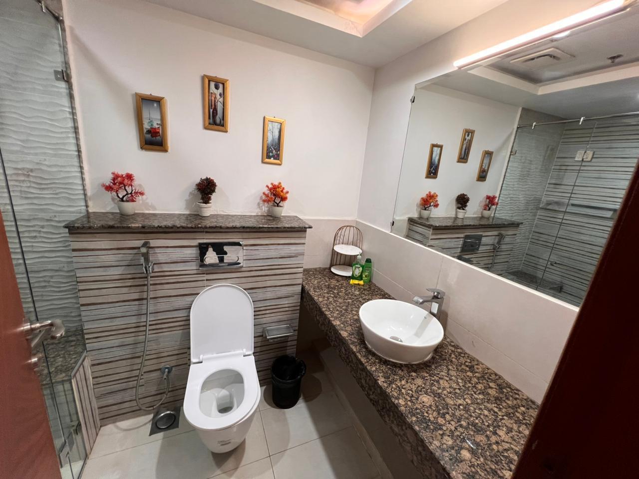 Two Bedroom Penthouse in Gold Crest - Image 7