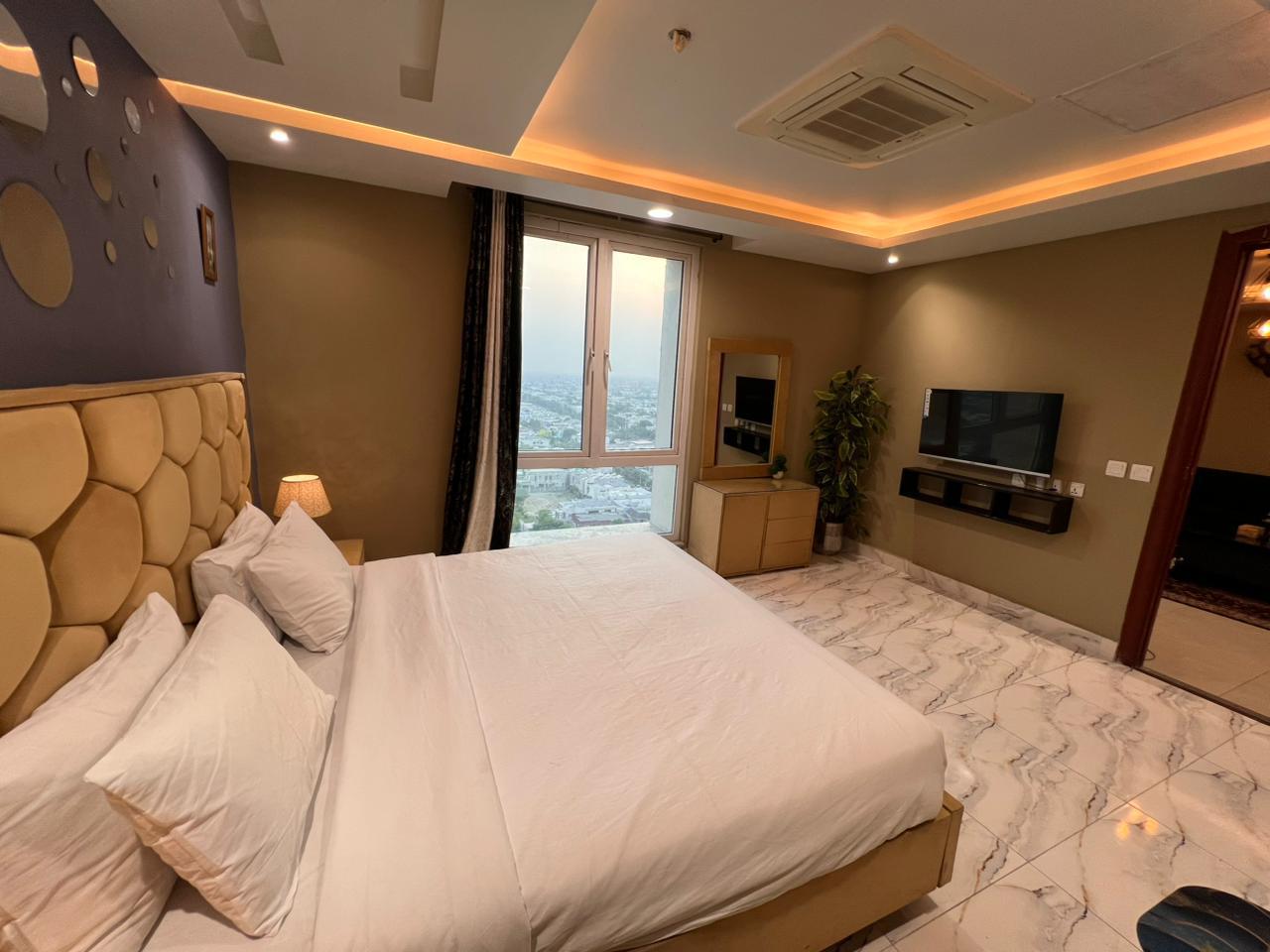 Two Bedroom Penthouse in Gold Crest - Image 4