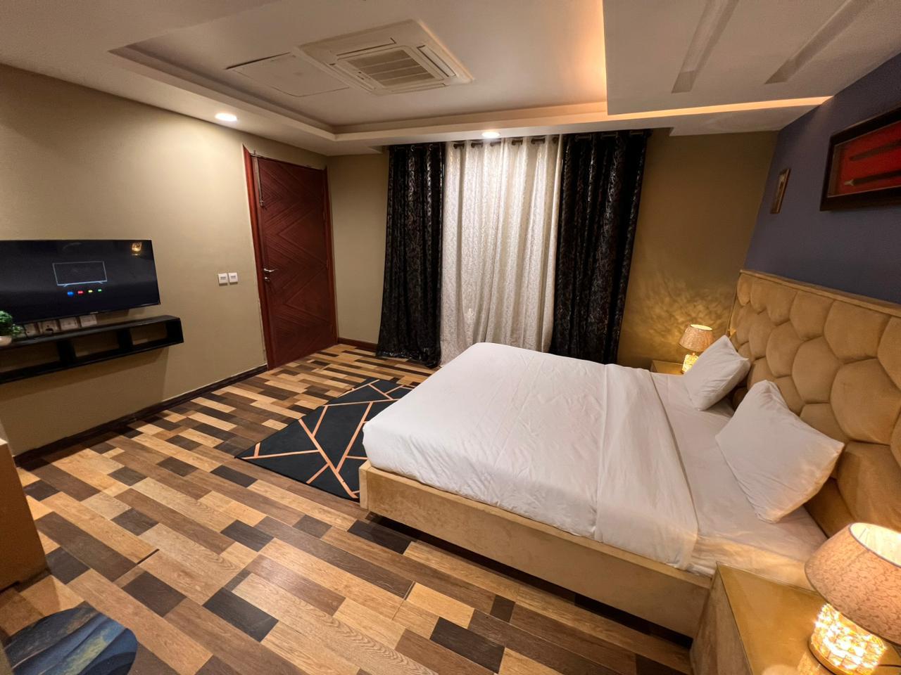 Two Bedroom Penthouse in Gold Crest - Image 18